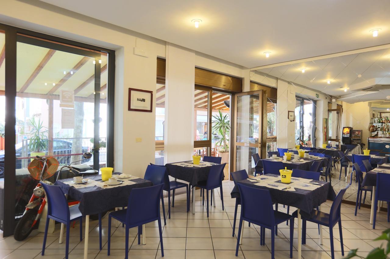 Hotel Domus Mea Cattolica Exterior foto