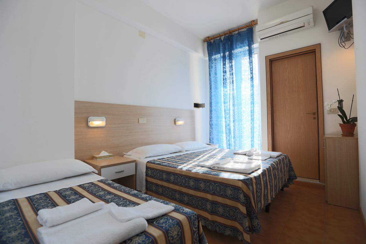Hotel Domus Mea Cattolica Exterior foto